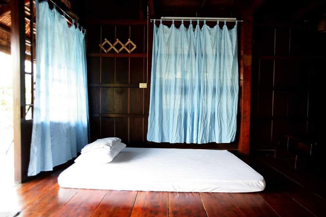 Bach Cuc Homestay 롱하이 외부 사진